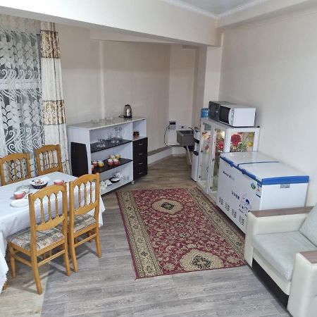 Da! Hotel Бишкек Экстерьер фото