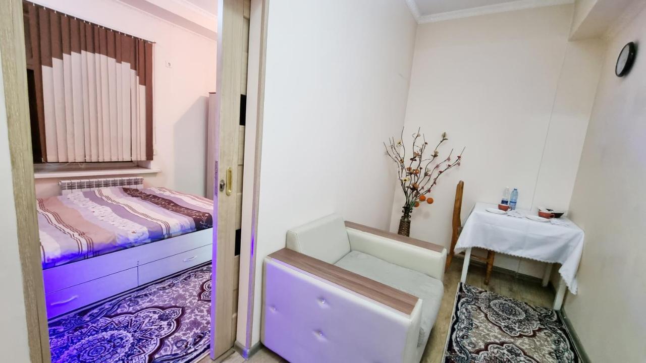 Da! Hotel Бишкек Экстерьер фото